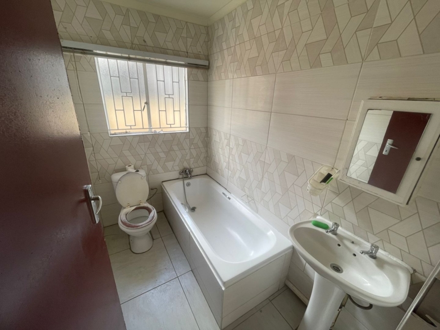 3 Bedroom Property for Sale in Naturena Gauteng