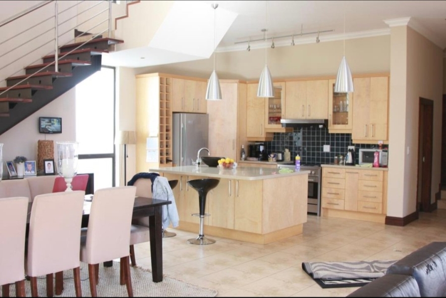 To Let 3 Bedroom Property for Rent in Bryanston Gauteng