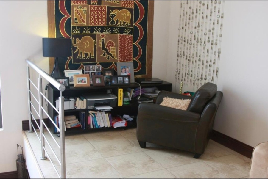 To Let 3 Bedroom Property for Rent in Bryanston Gauteng