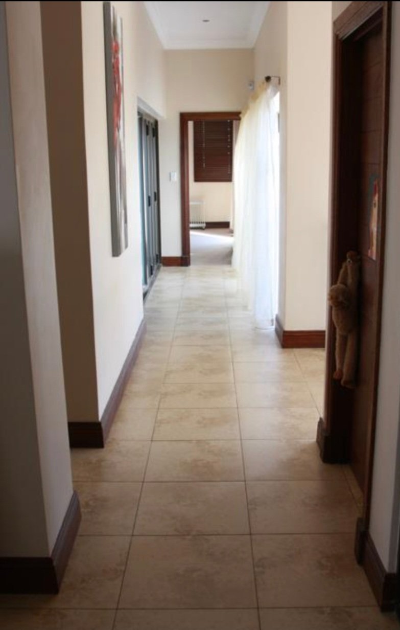 To Let 3 Bedroom Property for Rent in Bryanston Gauteng