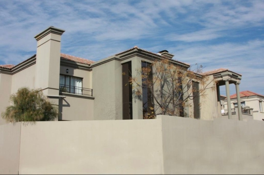 To Let 3 Bedroom Property for Rent in Bryanston Gauteng
