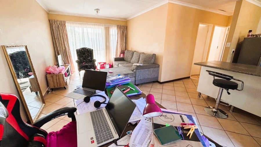 2 Bedroom Property for Sale in Eco Park Gauteng
