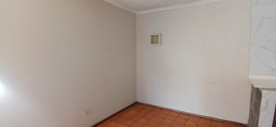 3 Bedroom Property for Sale in Heuweloord Gauteng