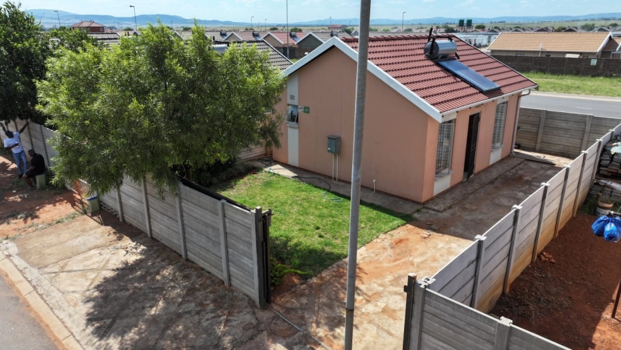 2 Bedroom Property for Sale in Sky City Gauteng