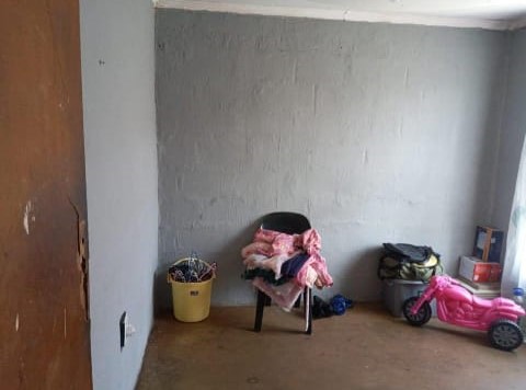 2 Bedroom Property for Sale in Moleleki Gauteng