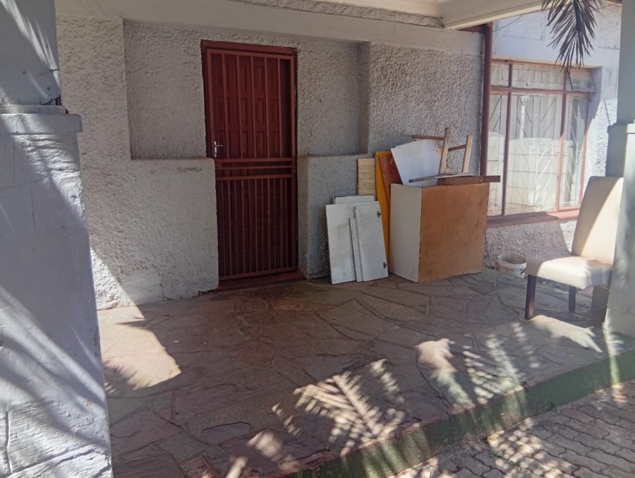 4 Bedroom Property for Sale in Lorentzville Gauteng