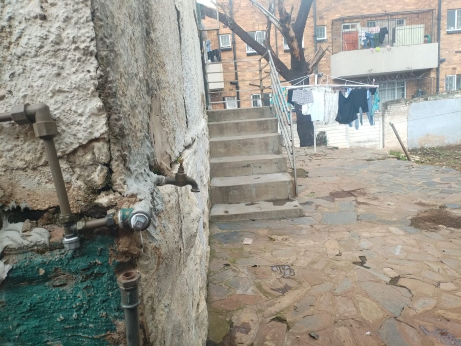 4 Bedroom Property for Sale in Lorentzville Gauteng