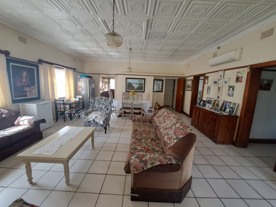 9 Bedroom Property for Sale in Rensburg Gauteng