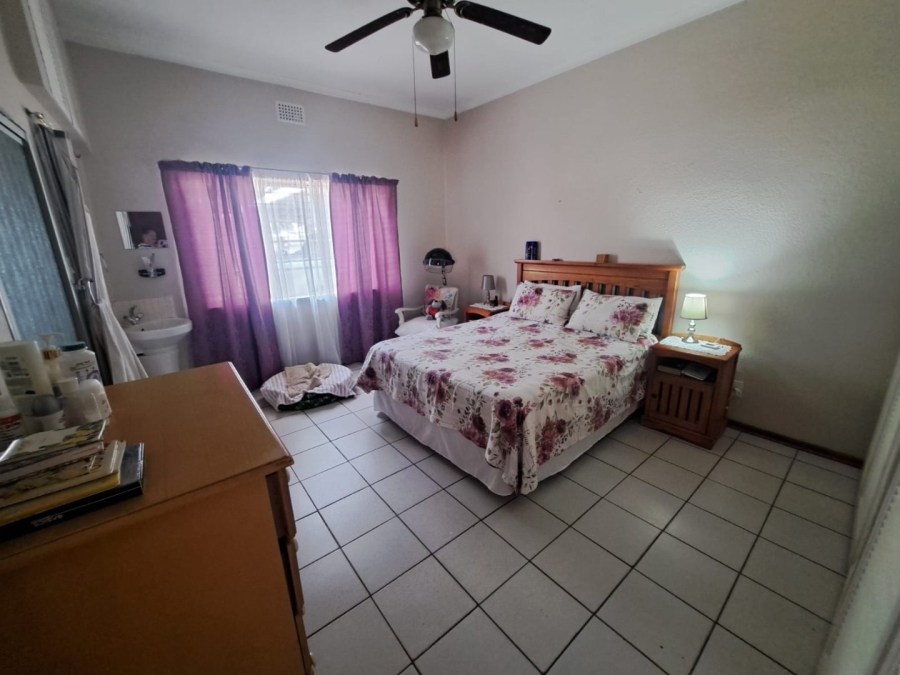 9 Bedroom Property for Sale in Rensburg Gauteng
