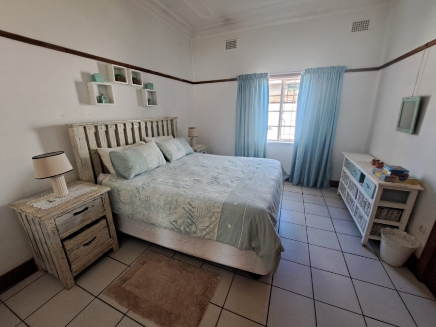 9 Bedroom Property for Sale in Rensburg Gauteng