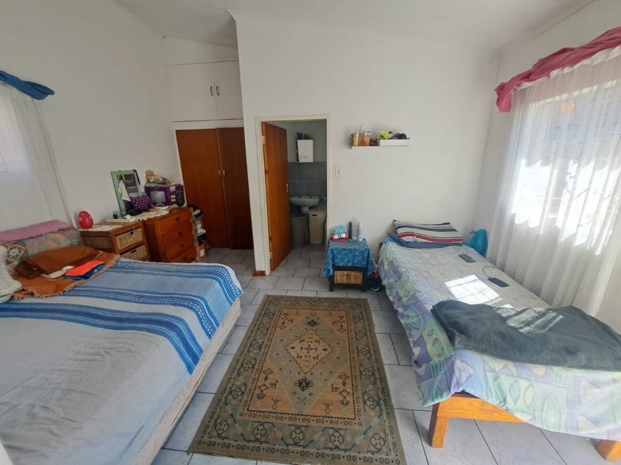 9 Bedroom Property for Sale in Rensburg Gauteng