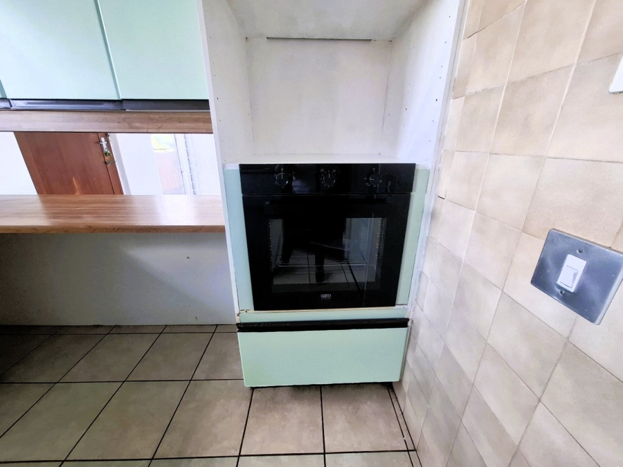To Let 3 Bedroom Property for Rent in Lynnwood Glen Gauteng