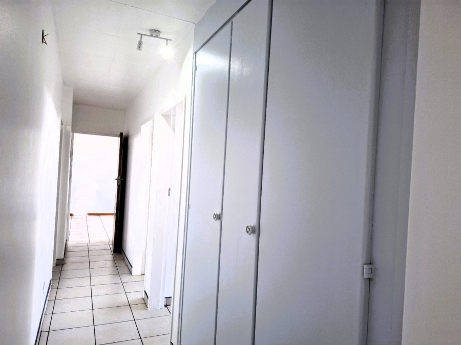 To Let 3 Bedroom Property for Rent in Lynnwood Glen Gauteng