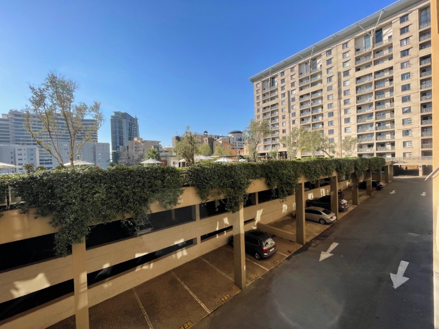 To Let 2 Bedroom Property for Rent in Sandton Central Gauteng