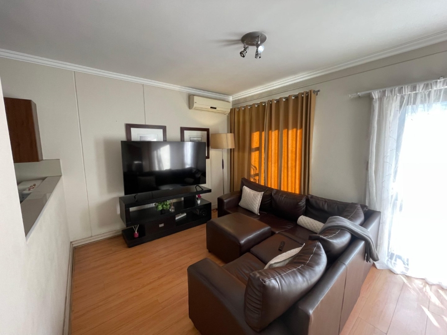 To Let 2 Bedroom Property for Rent in Sandton Central Gauteng