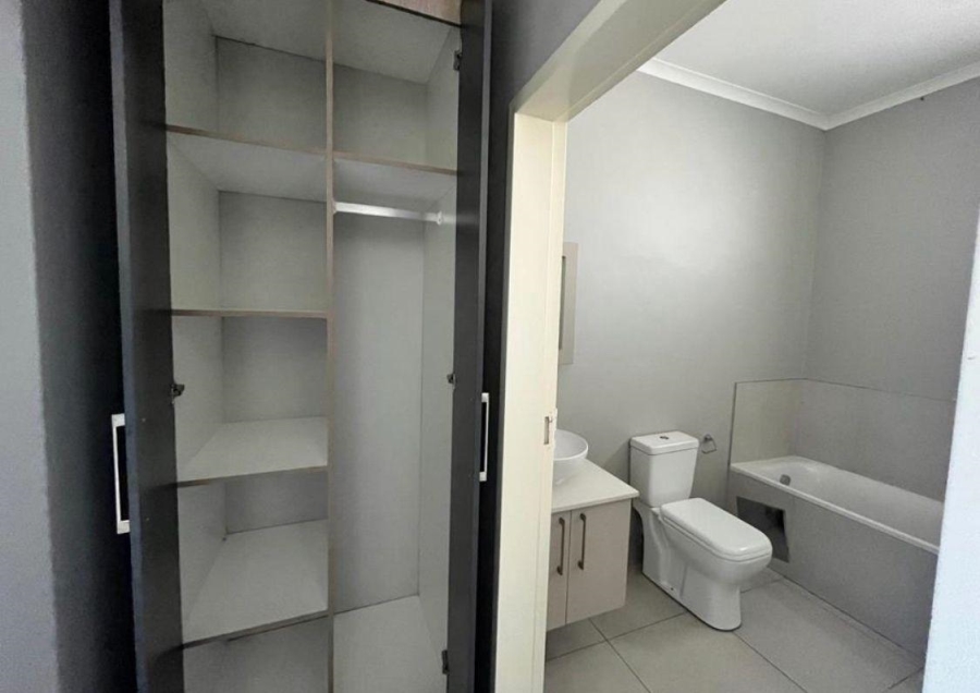 2 Bedroom Property for Sale in Carlswald Gauteng