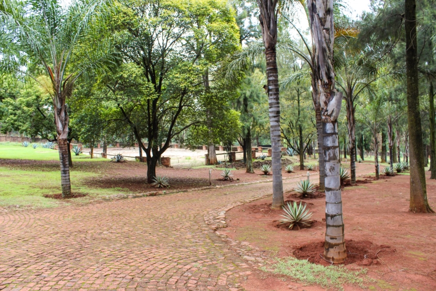 Commercial Property for Sale in Doornkloof Gauteng