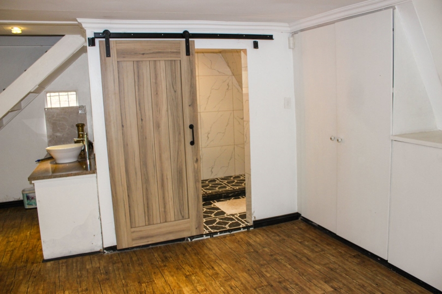 Commercial Property for Sale in Doornkloof Gauteng