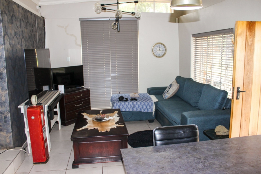 Commercial Property for Sale in Doornkloof Gauteng