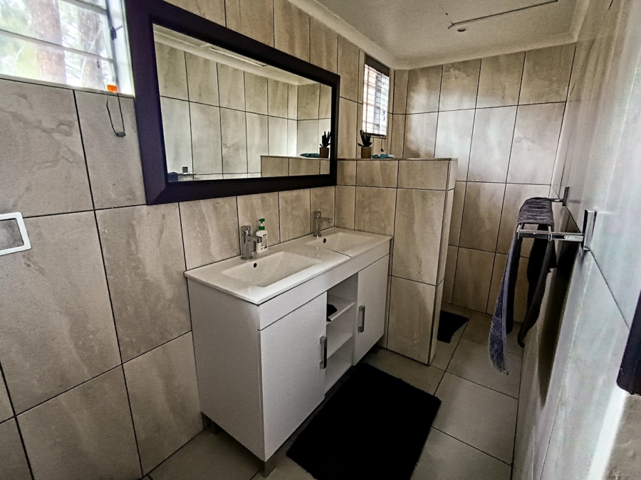 Commercial Property for Sale in Doornkloof Gauteng