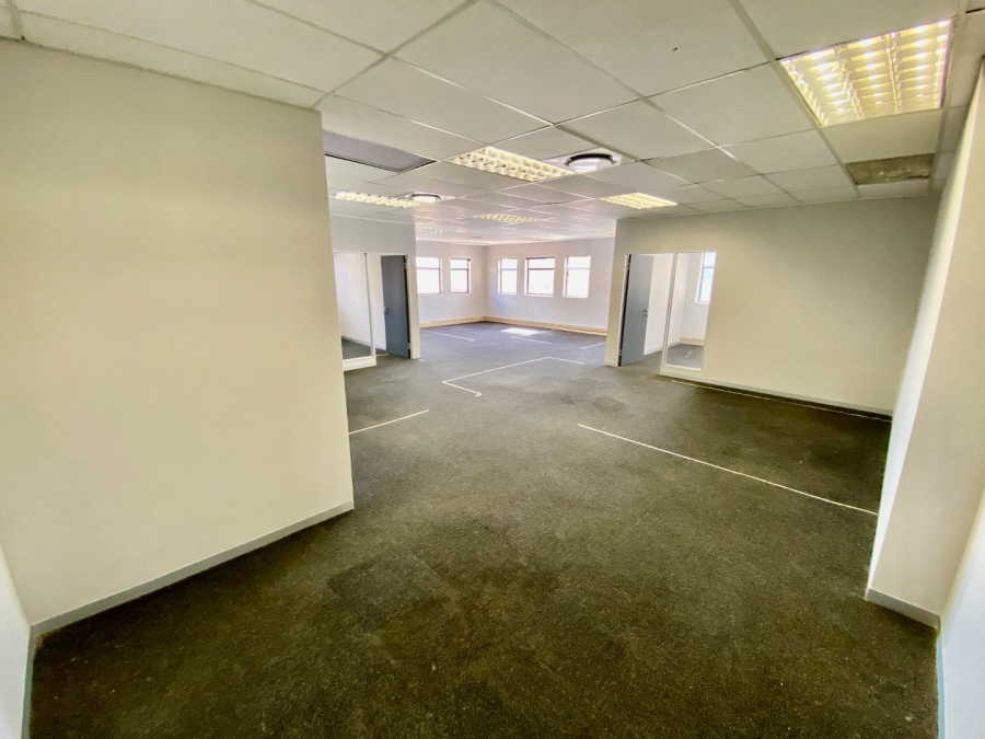 To Let Commercial Property for Rent in Faerie Glen Gauteng