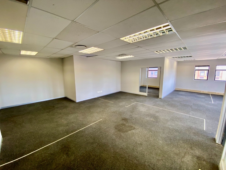 To Let Commercial Property for Rent in Faerie Glen Gauteng