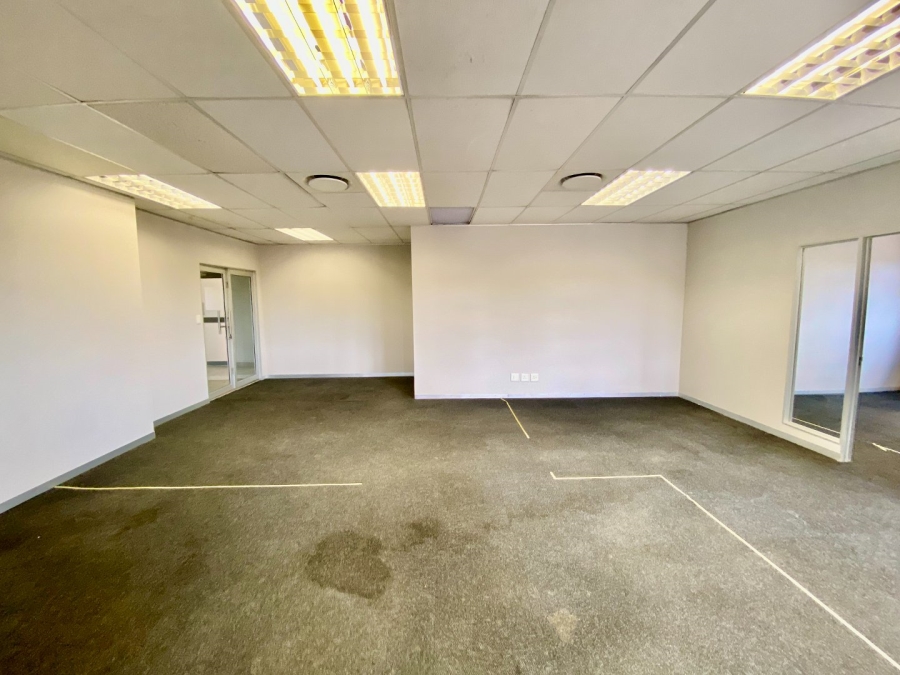 To Let Commercial Property for Rent in Faerie Glen Gauteng