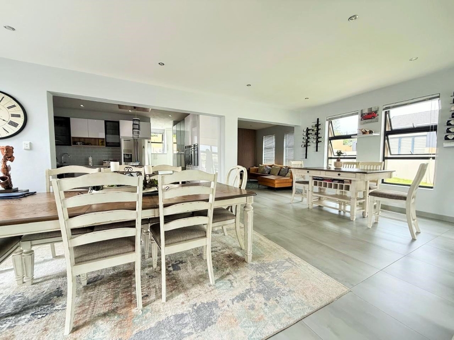 4 Bedroom Property for Sale in The Hills Game Reserve Estate Gauteng