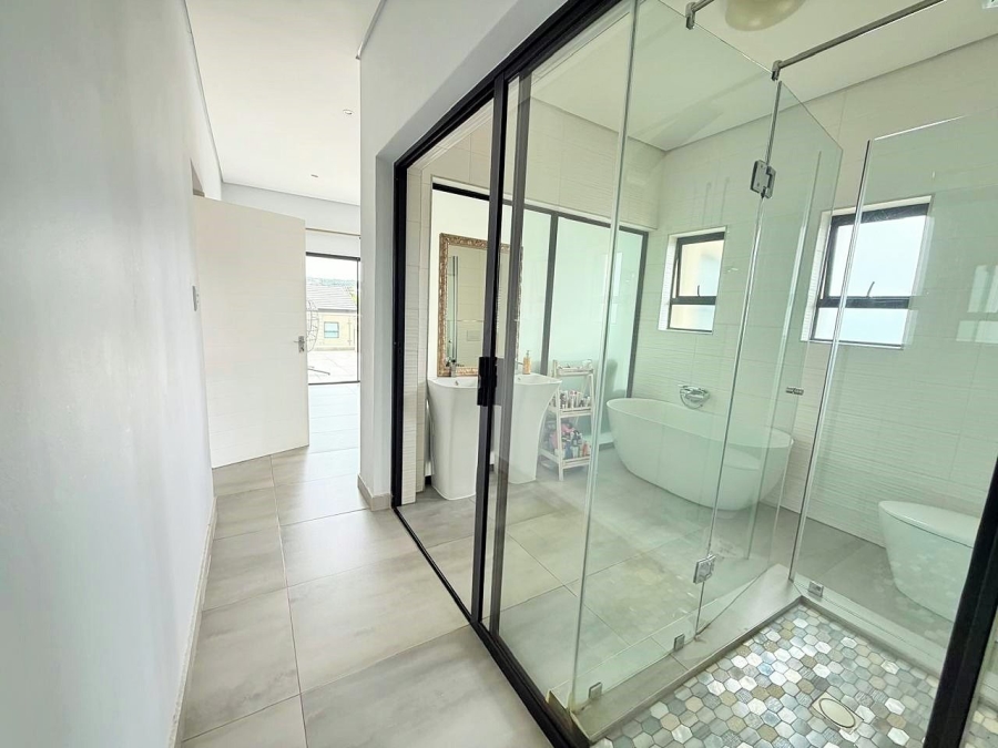 4 Bedroom Property for Sale in The Hills Game Reserve Estate Gauteng