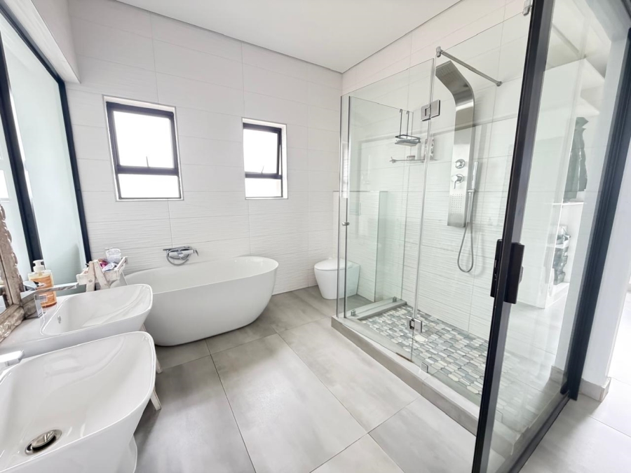 4 Bedroom Property for Sale in The Hills Game Reserve Estate Gauteng