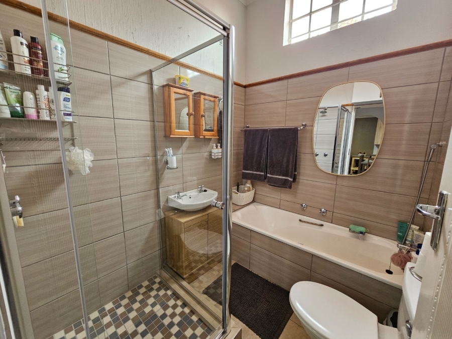 2 Bedroom Property for Sale in Clubview Gauteng