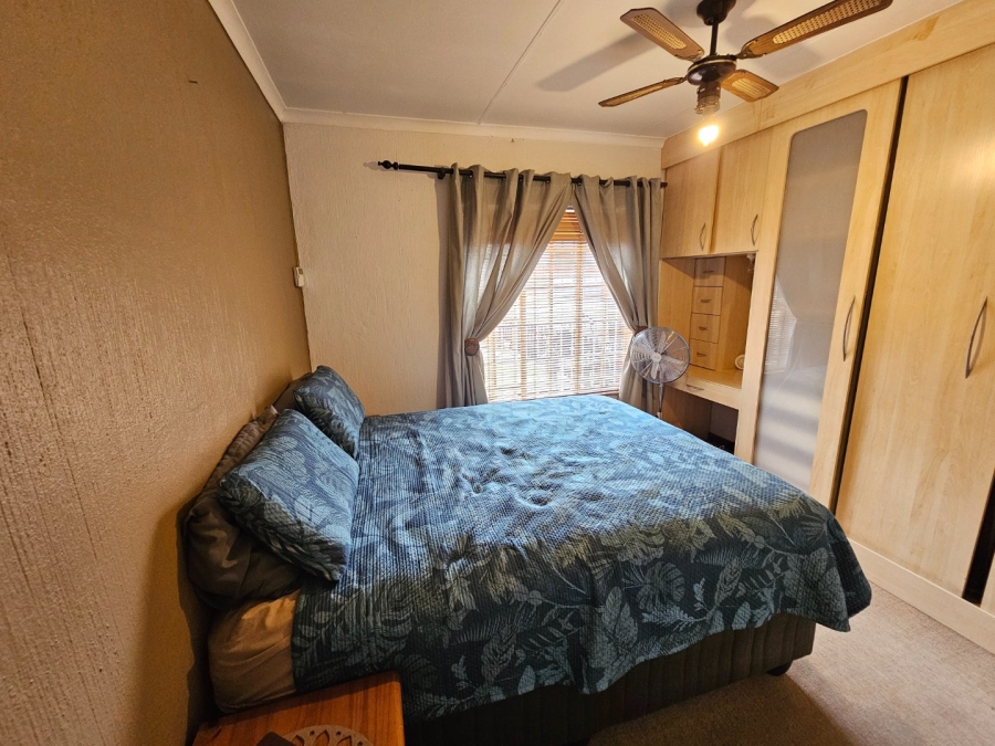 2 Bedroom Property for Sale in Clubview Gauteng