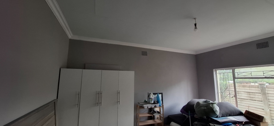 7 Bedroom Property for Sale in Eloffsdal Gauteng