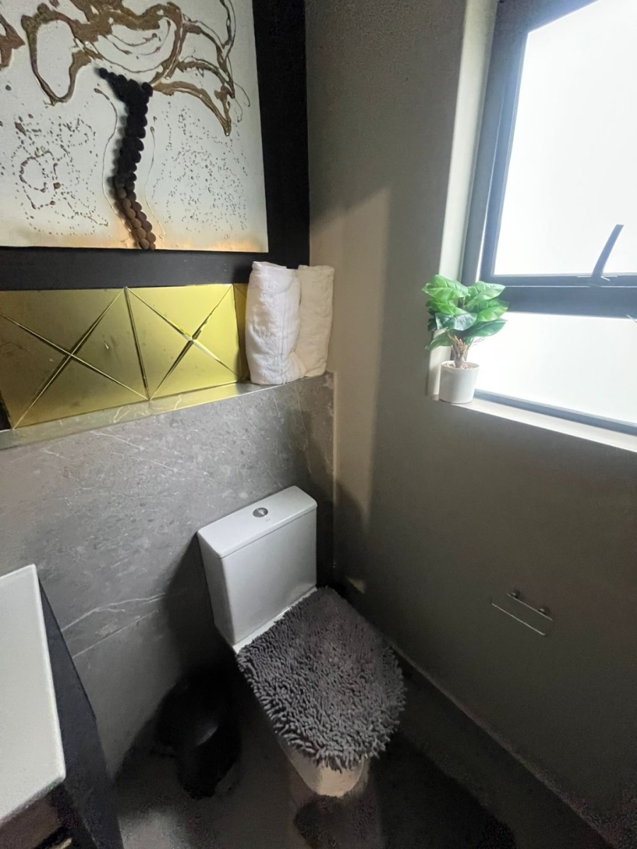 1 Bedroom Property for Sale in Carlswald Gauteng