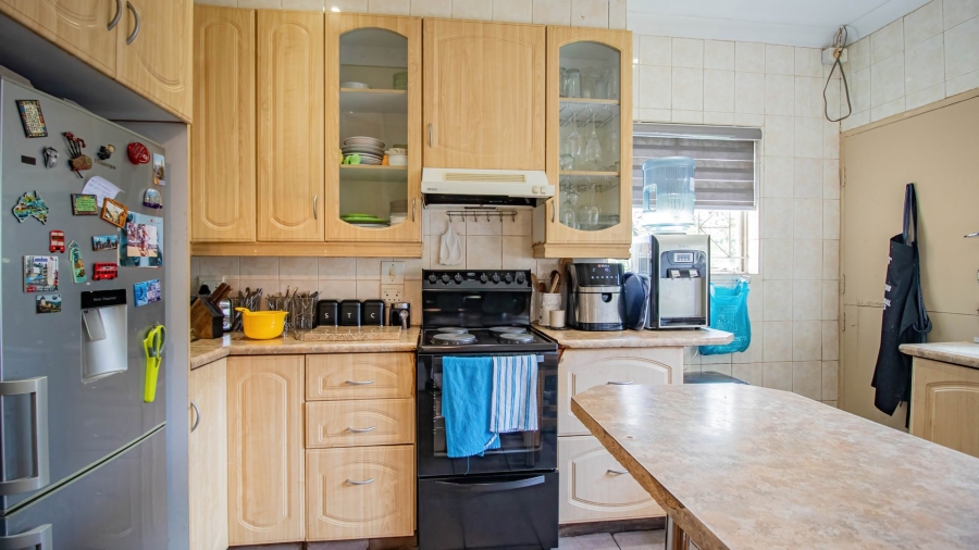 3 Bedroom Property for Sale in Illiondale Gauteng