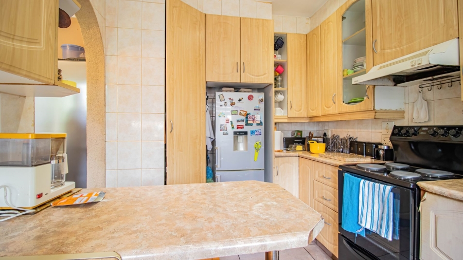3 Bedroom Property for Sale in Illiondale Gauteng