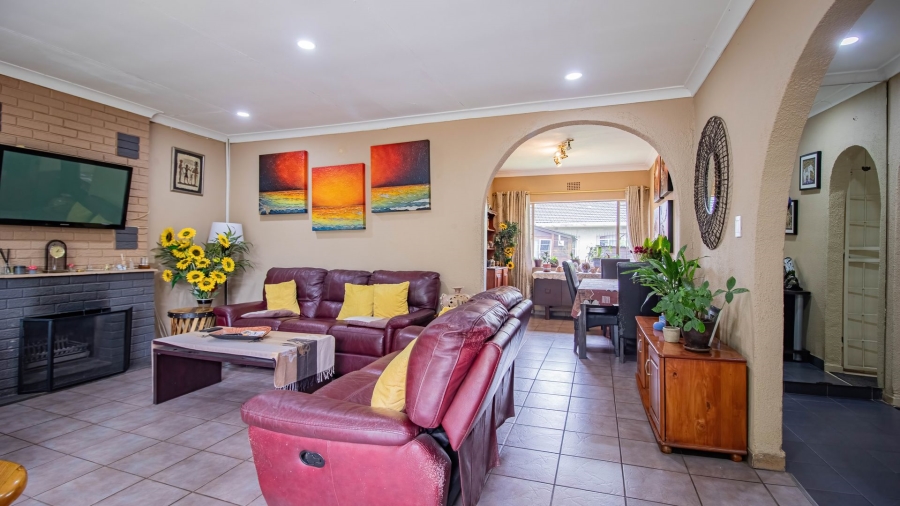 3 Bedroom Property for Sale in Illiondale Gauteng