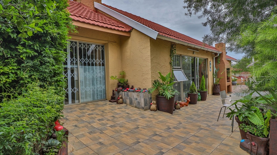 3 Bedroom Property for Sale in Illiondale Gauteng