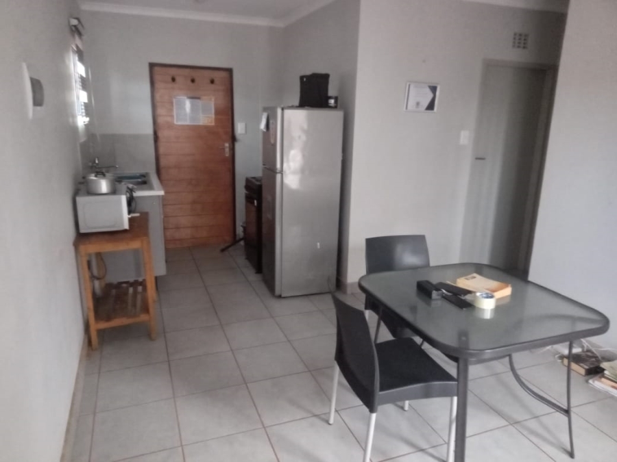 2 Bedroom Property for Sale in Protea Glen Gauteng