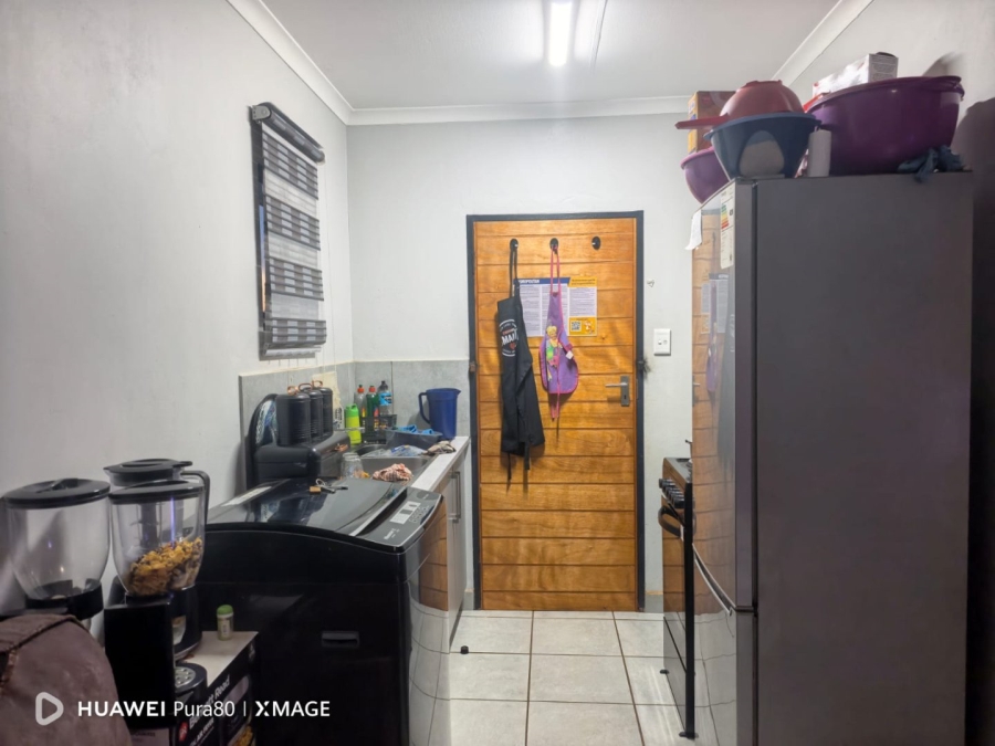 2 Bedroom Property for Sale in Protea Glen Gauteng