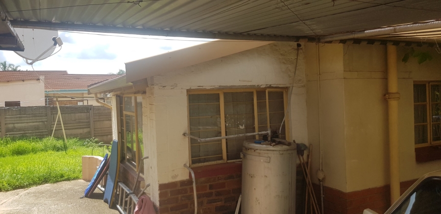 4 Bedroom Property for Sale in Pretoria Gardens Gauteng