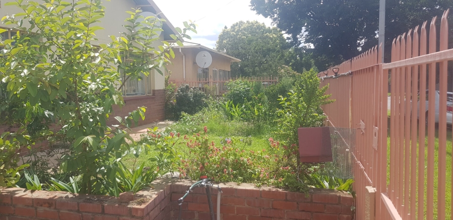 4 Bedroom Property for Sale in Pretoria Gardens Gauteng