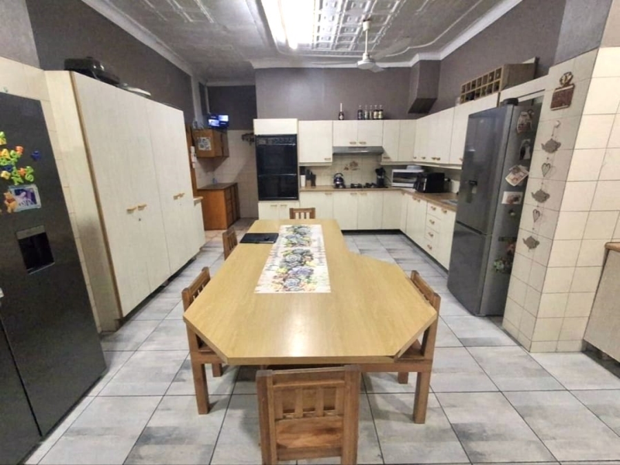 4 Bedroom Property for Sale in Brenthurst Gauteng
