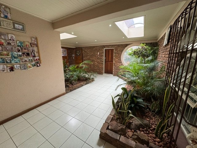 4 Bedroom Property for Sale in Edleen Gauteng