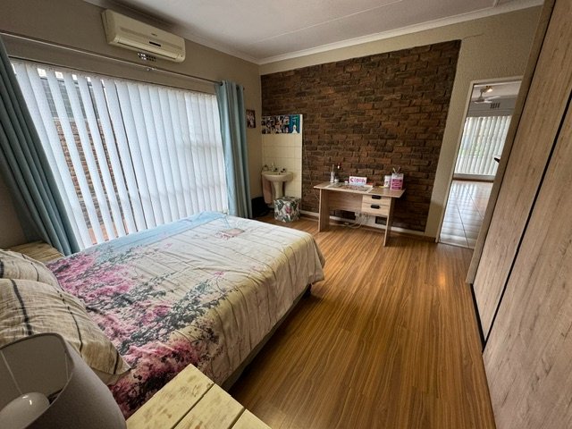 4 Bedroom Property for Sale in Edleen Gauteng