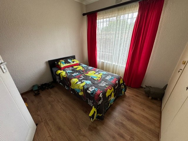 4 Bedroom Property for Sale in Edleen Gauteng