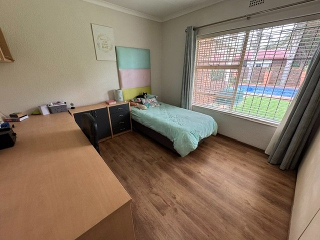 4 Bedroom Property for Sale in Edleen Gauteng