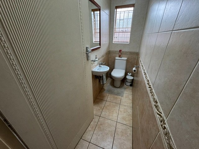 4 Bedroom Property for Sale in Edleen Gauteng