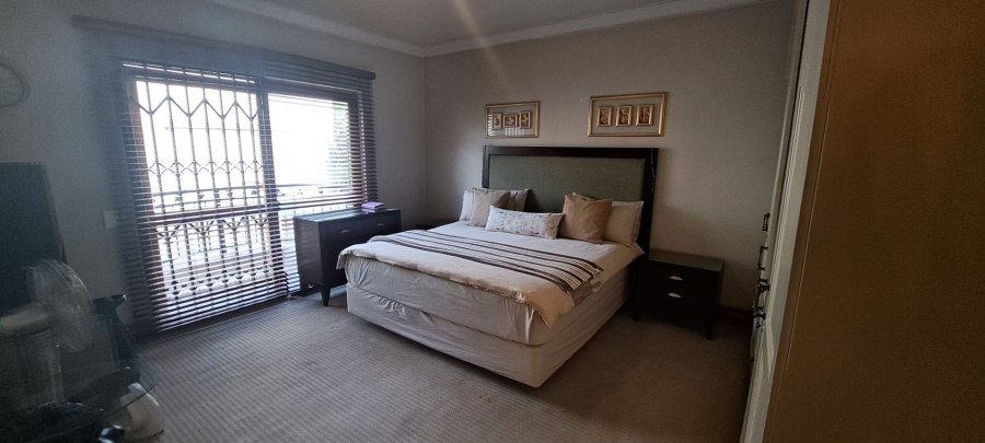 To Let 3 Bedroom Property for Rent in Bedfordview Gauteng