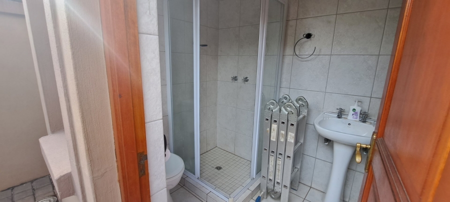 To Let 3 Bedroom Property for Rent in Bedfordview Gauteng